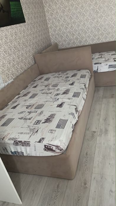 Детский кровать с матрасом СРОЧНО