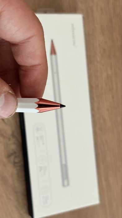 Crayon K2 iPad stylus