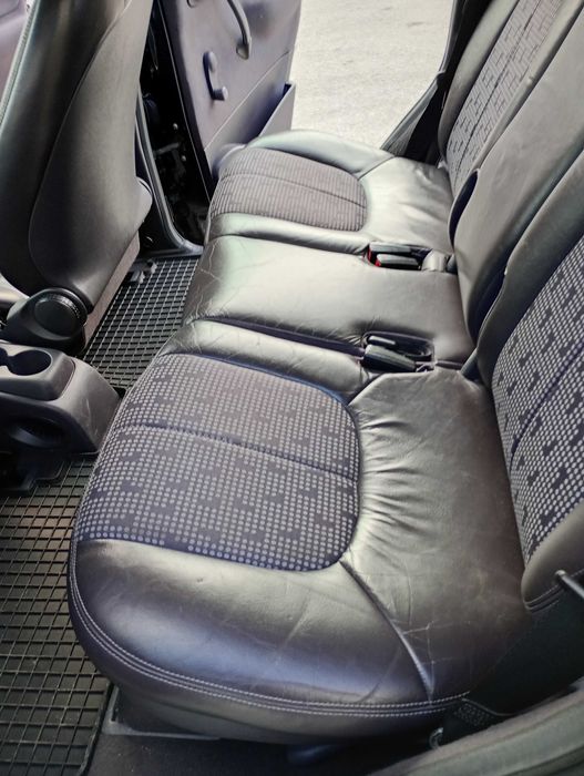Mercedes Benz A160