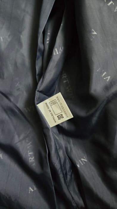 Продам новую куртку