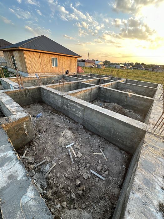 Продам участок с готовым фундаментом