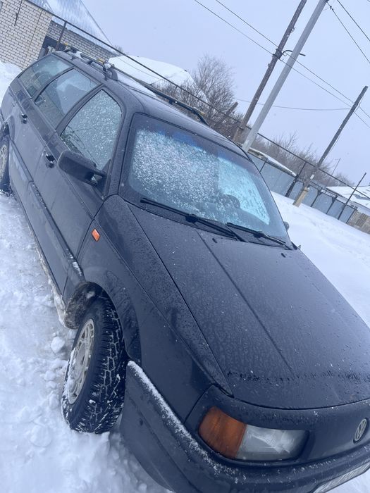 Продам пассат б 3 универсал в хорошом состояние