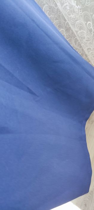 Продам очень лаконичное платье