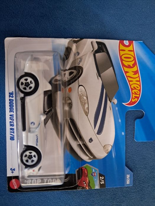 Hot Wheels '92 Dodge Viper RT/10 Treasure Hunt (TH