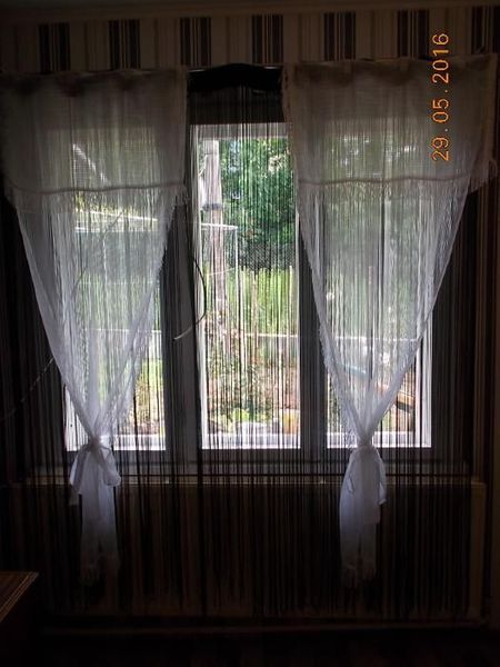 пердета-лилава и бяла органза, и жълти