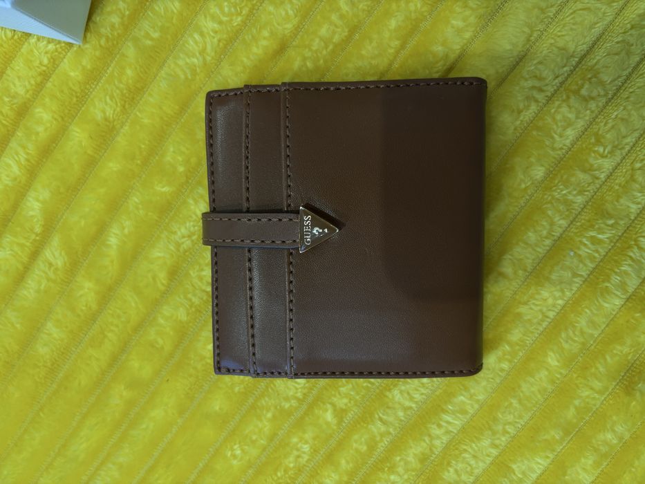 Дамски чанти Guess, Coach, Chloe, Zara
