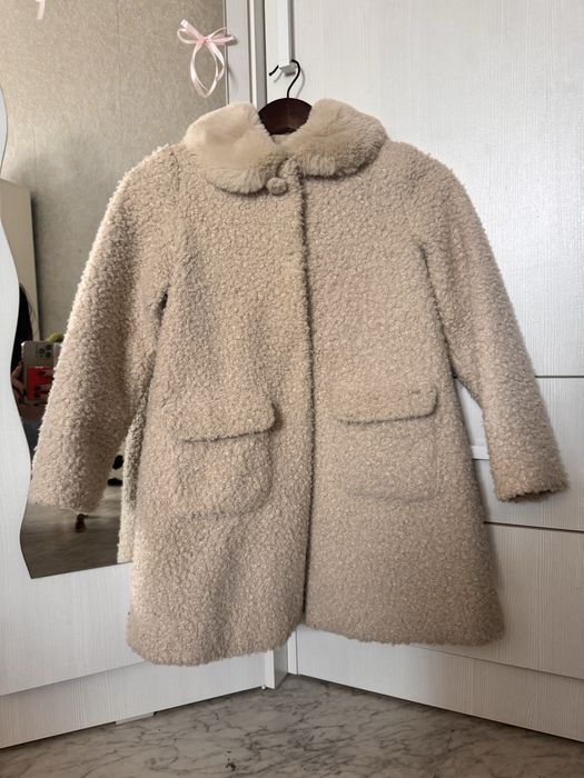 Демисезонное пальто букле от испанского бренда Mayoral