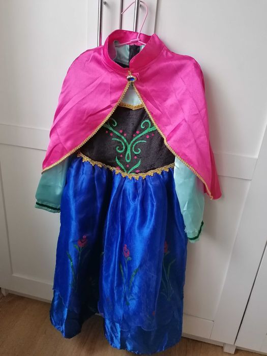 Костюм рокля на Ана 130 см