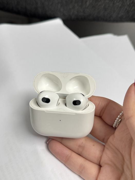 Наушник AirPods 3