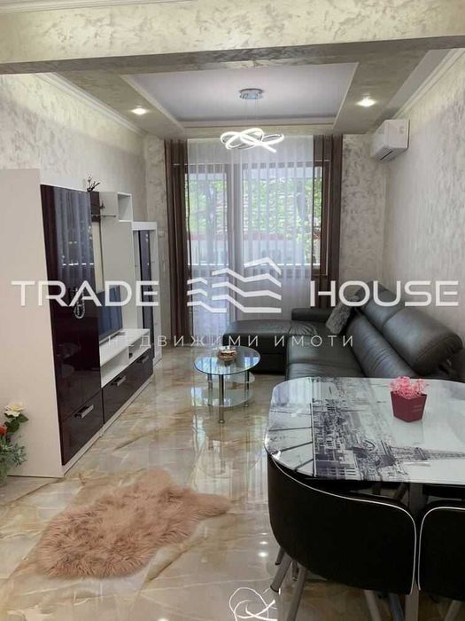 Дава се под наем Двустаен апартамент в Пловдив, Съдийски - 65 кв.м за 550 € - Снимка #1