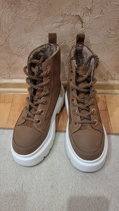 Зимни обувки боти