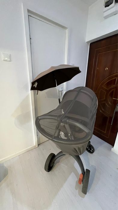 Carucior Stokke 3 in1 .