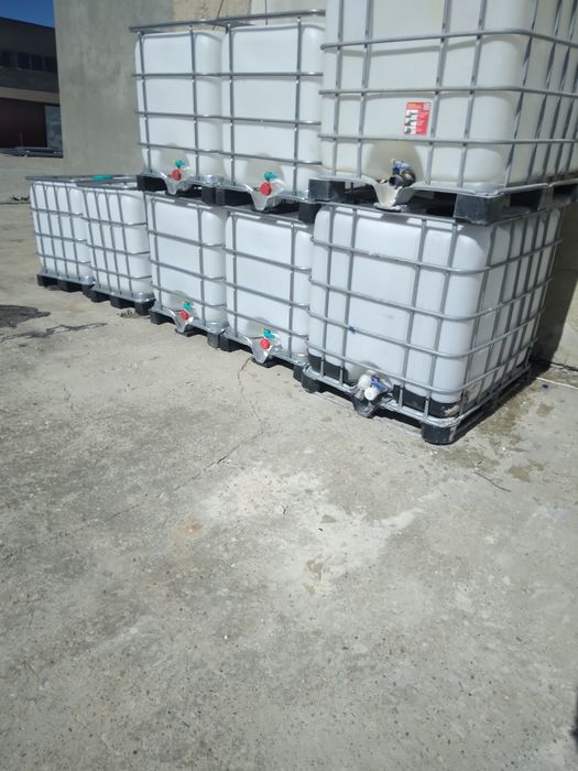 Бидони 1000л/Бидони 600л