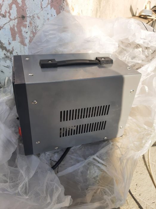 Стабилизатор напряжение