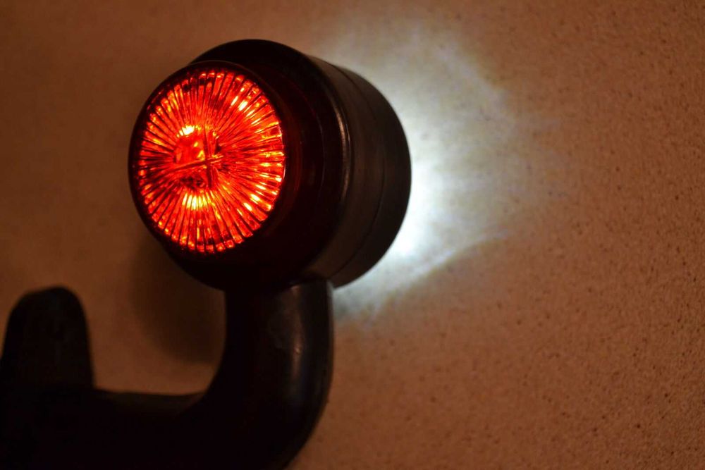 1 бр. ЛЕД  LED Диодни  рогчета , светлини за камион , 12-24V , 0113LRW