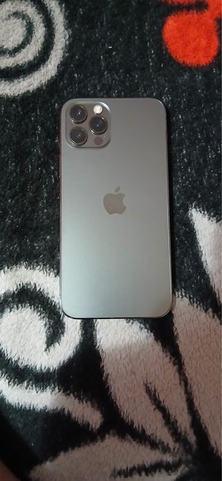 Vând Iphone 12 pro , stare impecabila