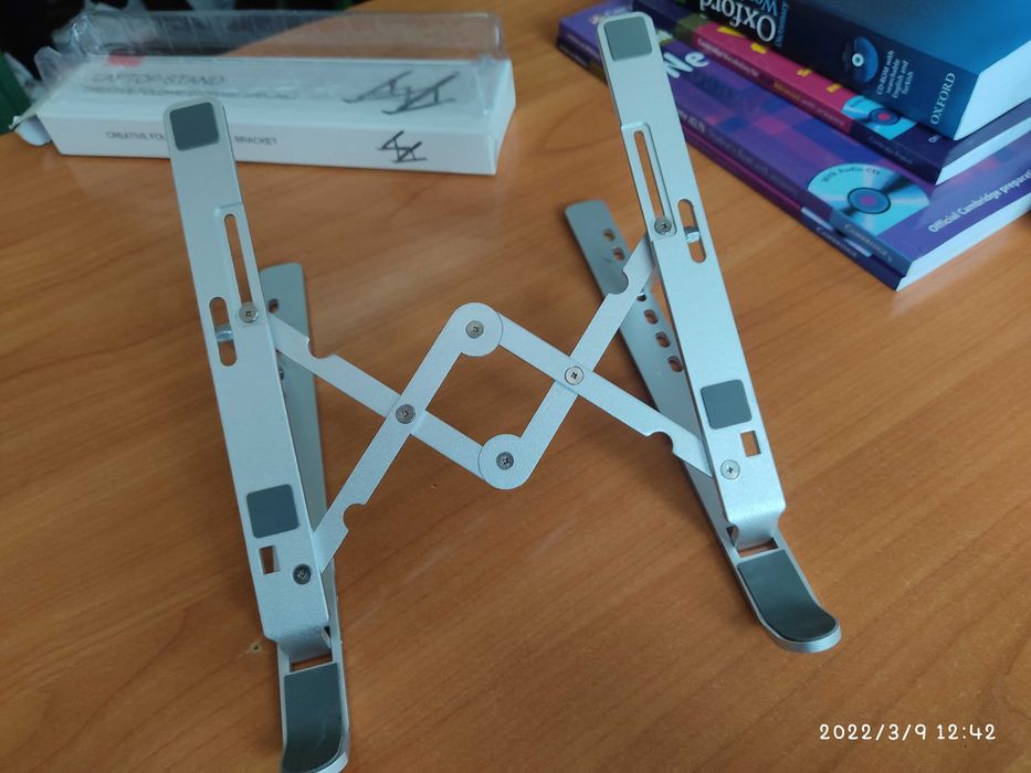 ПОДСТАВКА для ноутбук/нетбук