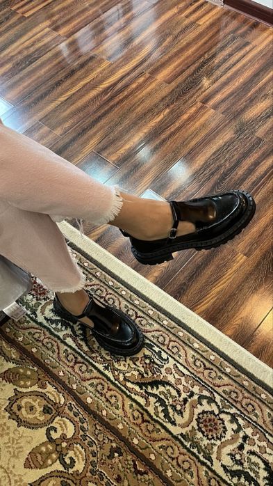 Продается женская обувь