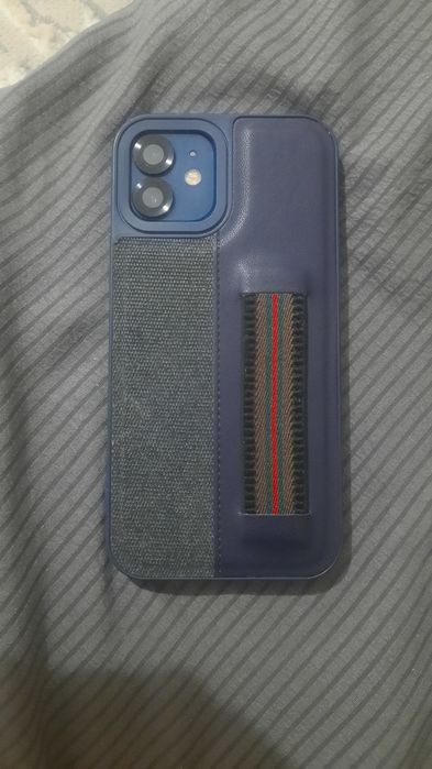 iPhone 12 с гарантией