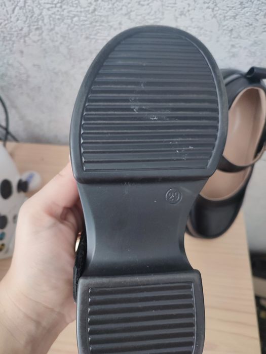Продам туфли размер 29