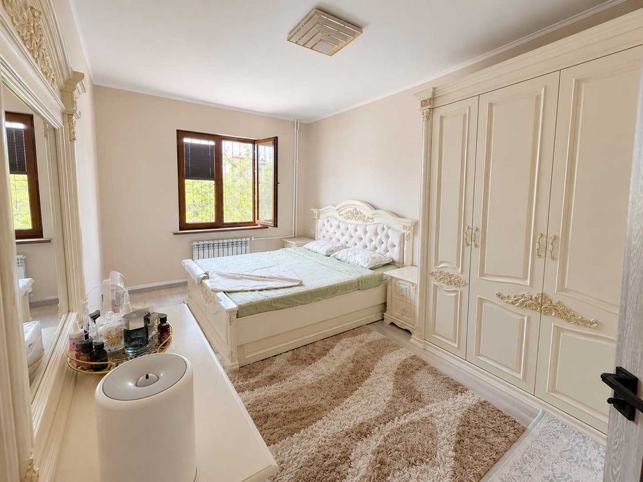 Авиазолар-2 (Кадышева)  | 2в3 /3/4 | 54 м² | Новый ремонт | Ипотека
