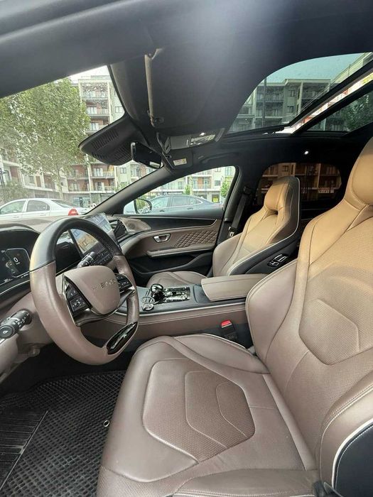 BYD Han, Dual motor, 2023 год