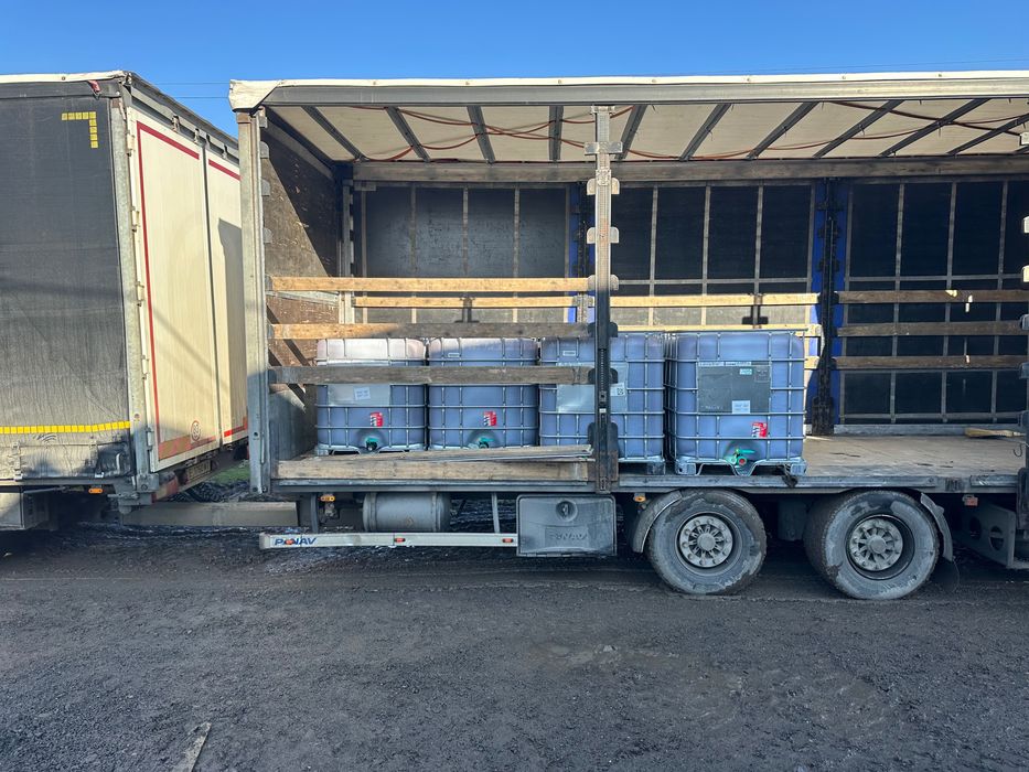 течен протеин за животни