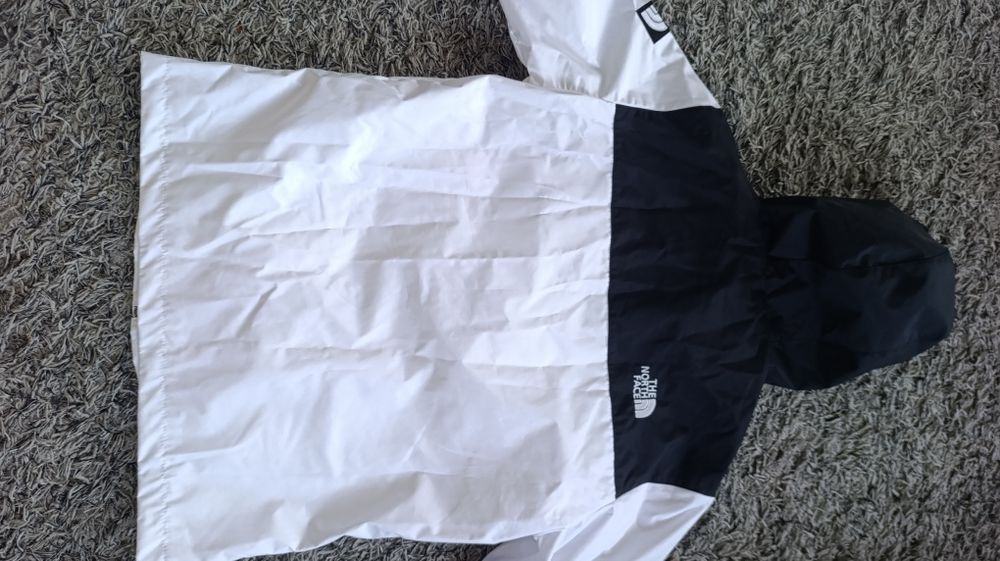 The North Face ново яке тип ветровка 2хл