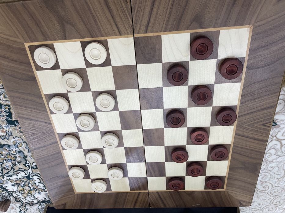 Продам шахмат