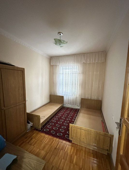 Shayxontohur tumani, Milliy bog‘ metrosi yaqinida