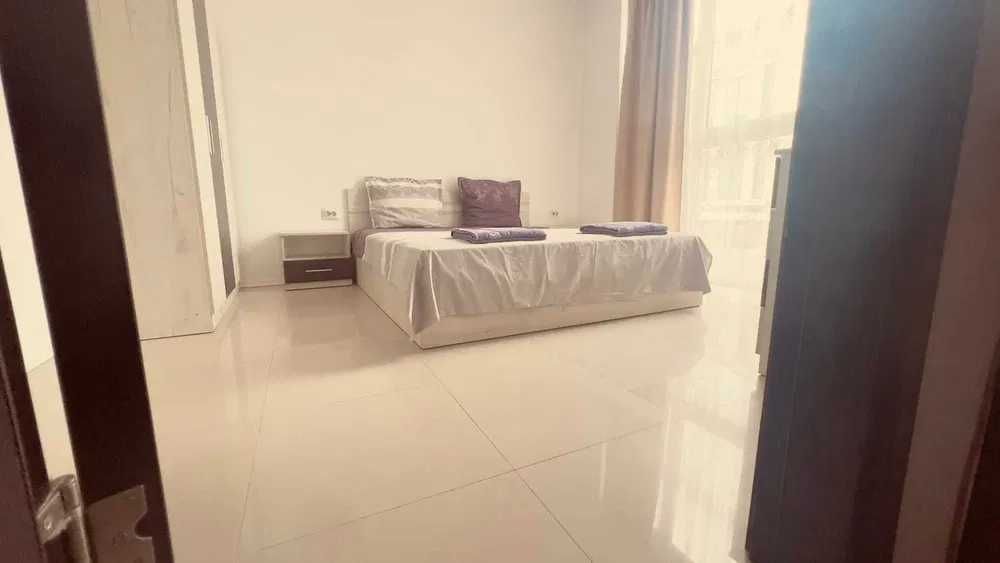 Дава се под наем Тристаен апартамент в Бургас, Сарафово - 85 кв.м за 255 € - Снимка #2