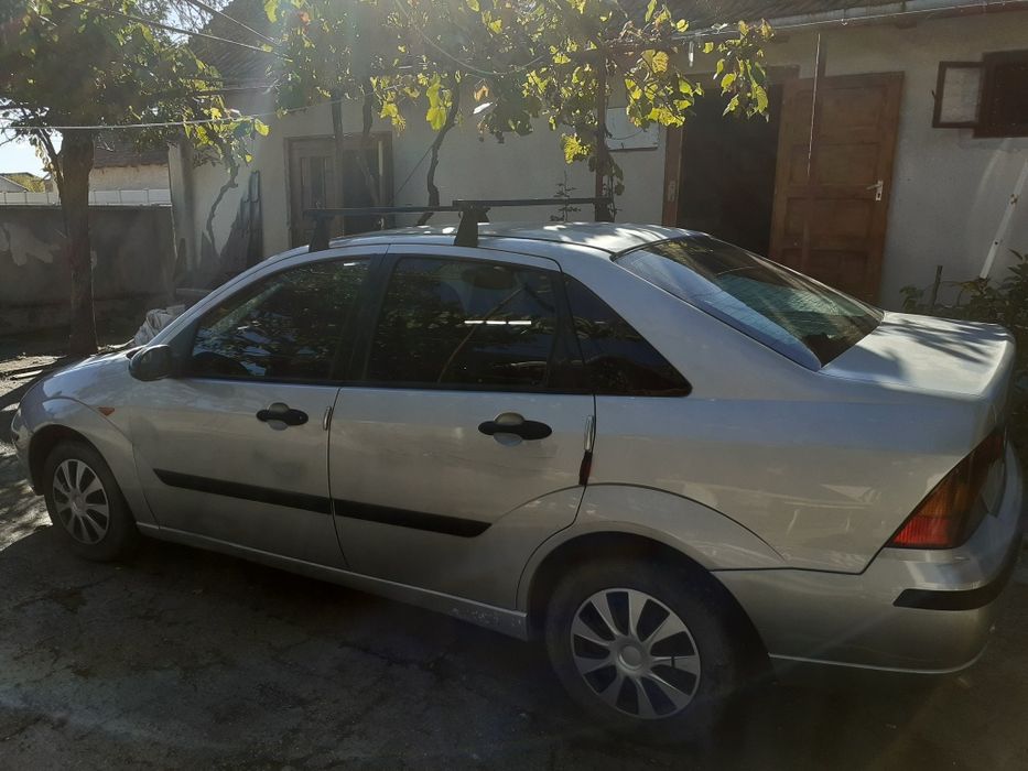 Vând Ford focus 1.8 TDI an 2002 Adus din provincia Spania