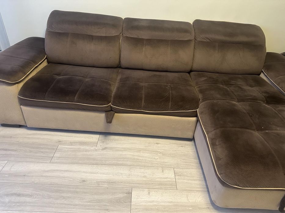 Ъглов диван за хол