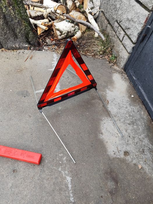 Оригинален триъгълник Mercedes ML W164