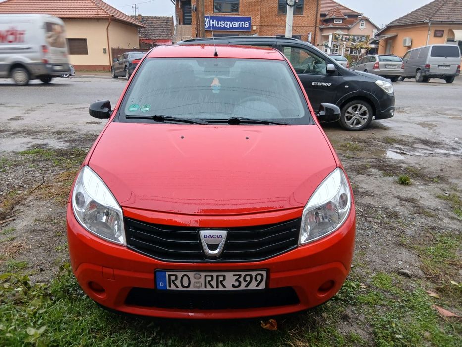 Dacia Sandero an 2009 recent adusa
