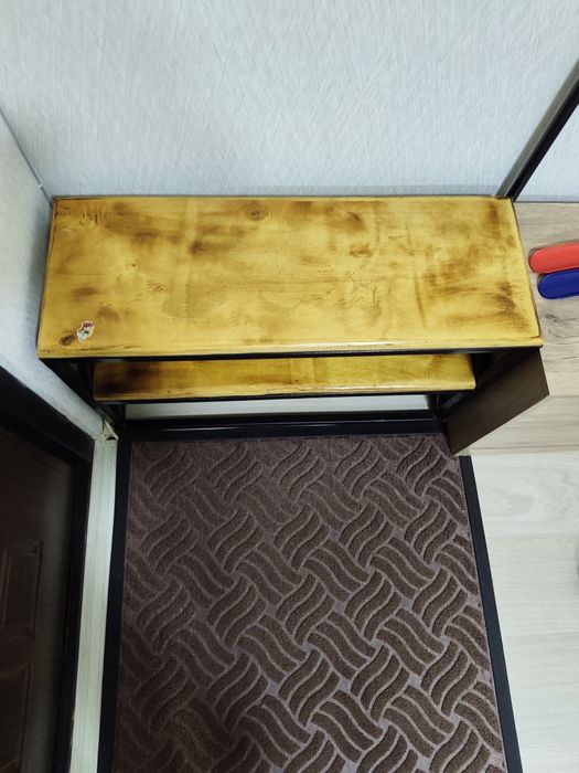 Продам обувницу (LOFT)