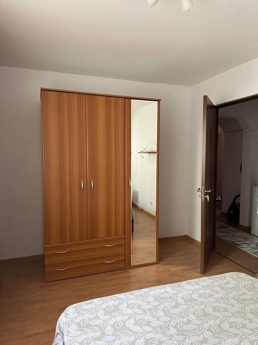 Colegă apartament