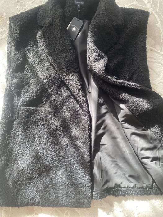 Продам жилет каракуль
