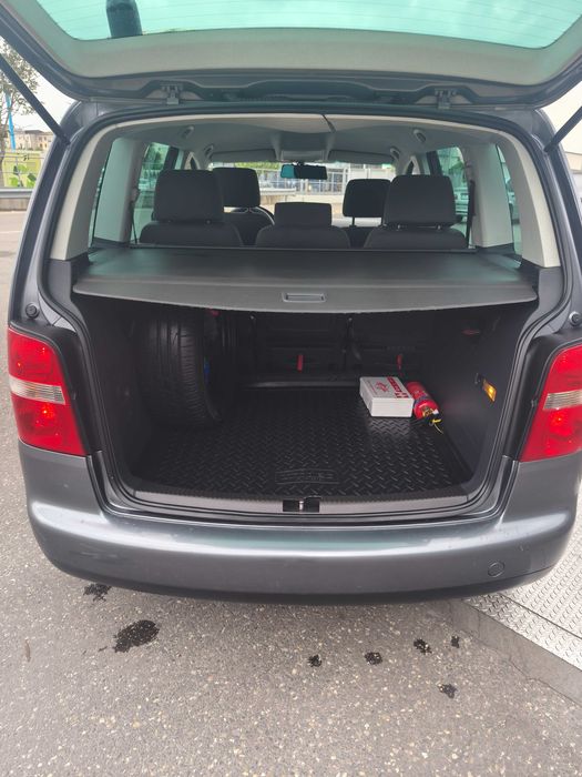 De vânzare wv Touran 19tdi BKC 105cp 77kw