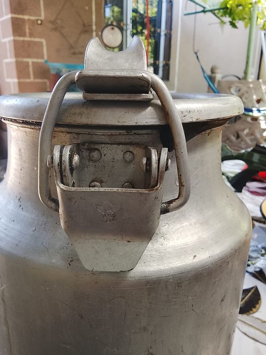 Продам флягу алюминию.