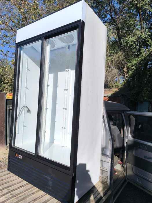 Холодильники для вашего магазина!