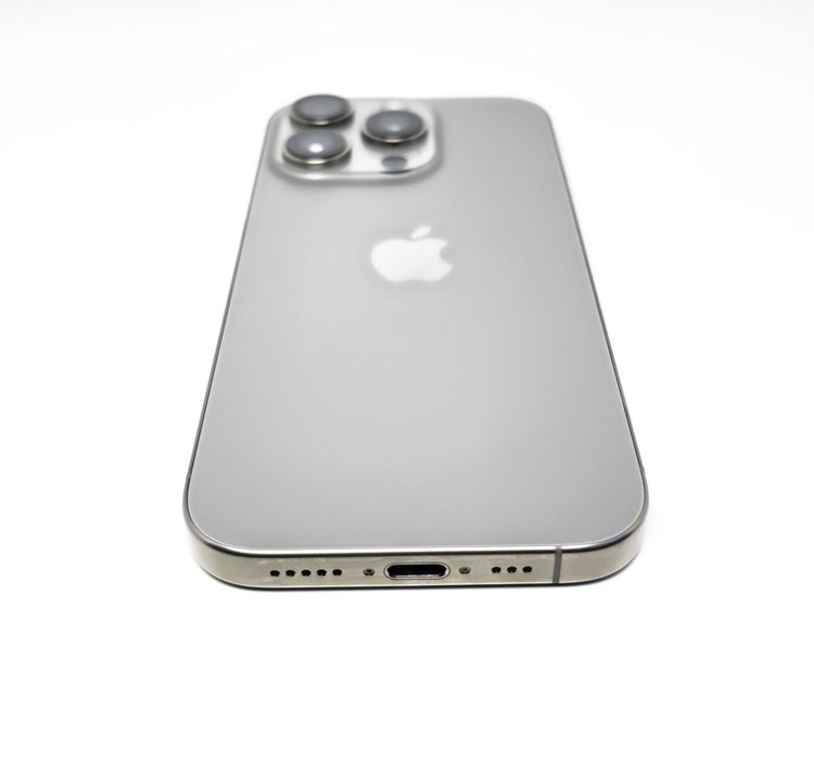 iPhone 16 Pro 128GB Natural Titanium