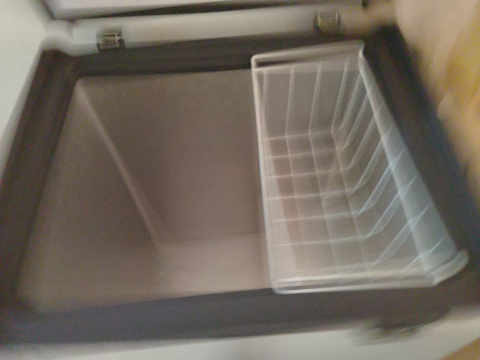 Новый морозильник 170 л