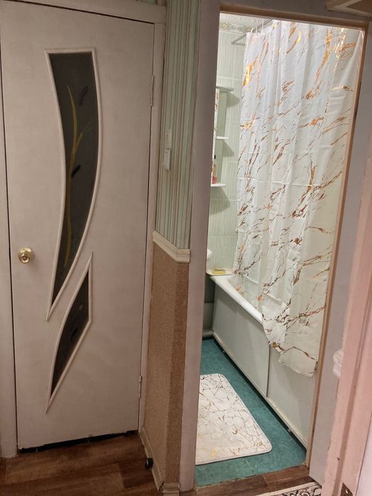 3-мкр 2 бөлмелі үй жалданады