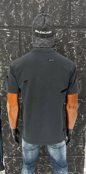 Tricou balenciaga