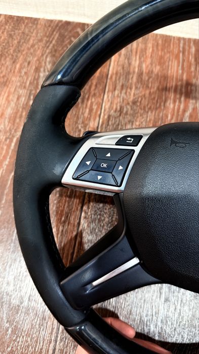 руль на машину mersedes