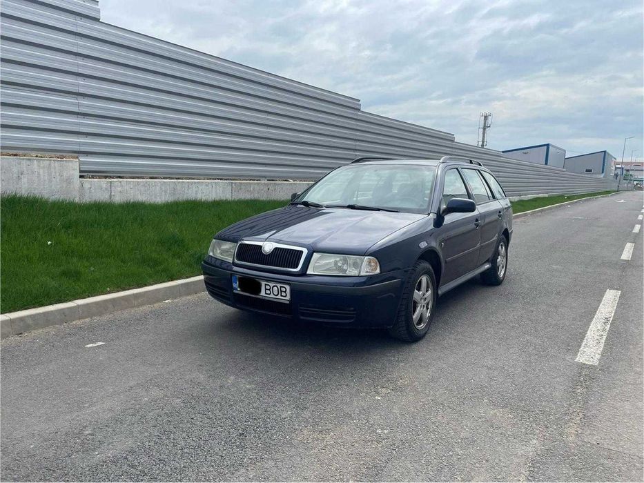 Skoda Octavia 1 break 4x4 1.9 Diesel