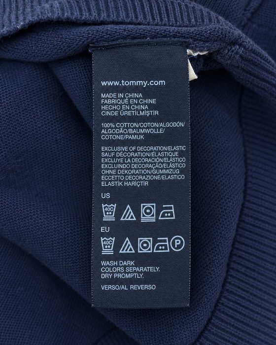 Pulover Tommy Hilfiger bărbați bleumarin, decolteu V, 100% bumbac, logo discret pe piept, mărimea L