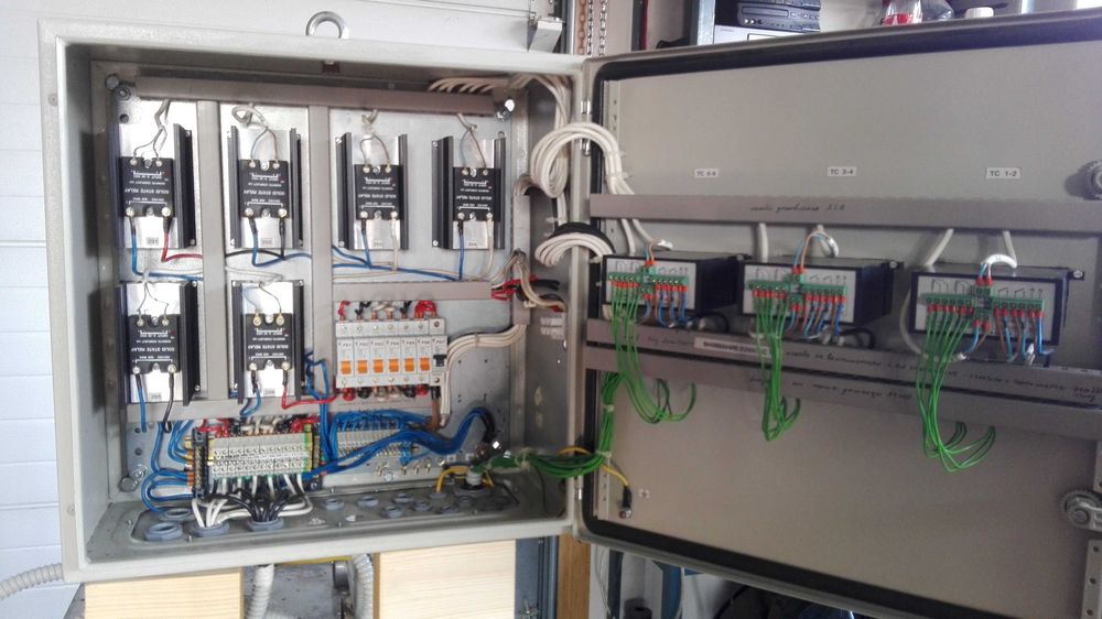 Ел табло / температурен контролер за екструдер или шприц