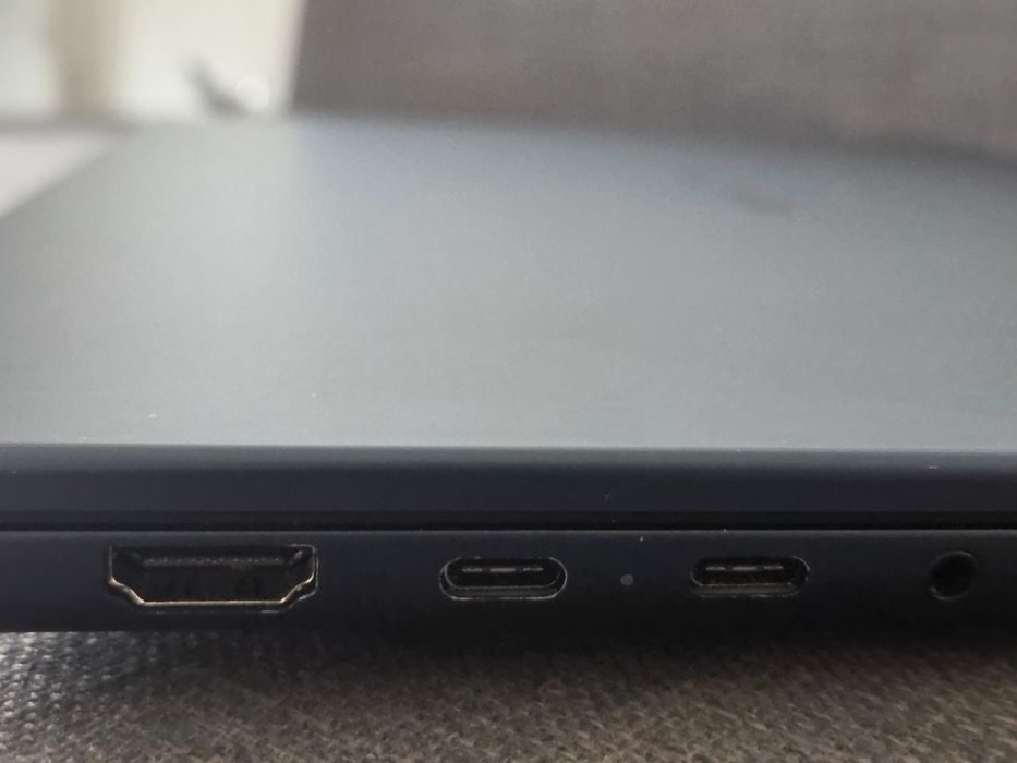 Laptop Lenovo 16'' IdeaPad Slim 5 16AKP10, 2.8K OLED 120Hz,  AMD  AI 5 340 , 16GB DDR5, 1TB SSD, AMD  840m in stare excelenta